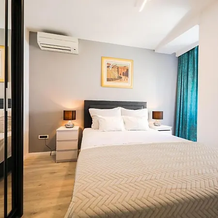 Cathedral View * Zadar